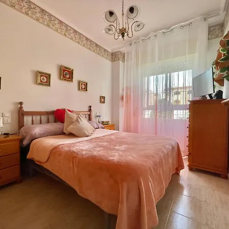 Daire En Urbanizacion Con Piscina Y Jardin En 5 Minutos De La Playa Torrevieja